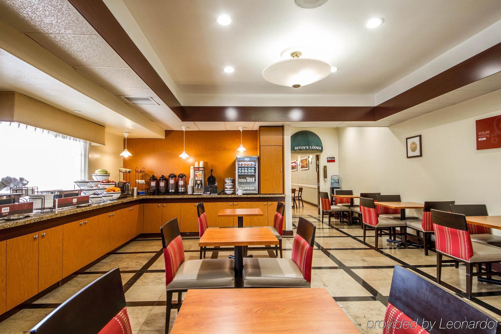 Comfort Inn & Suites Oakland Airport Exterior foto