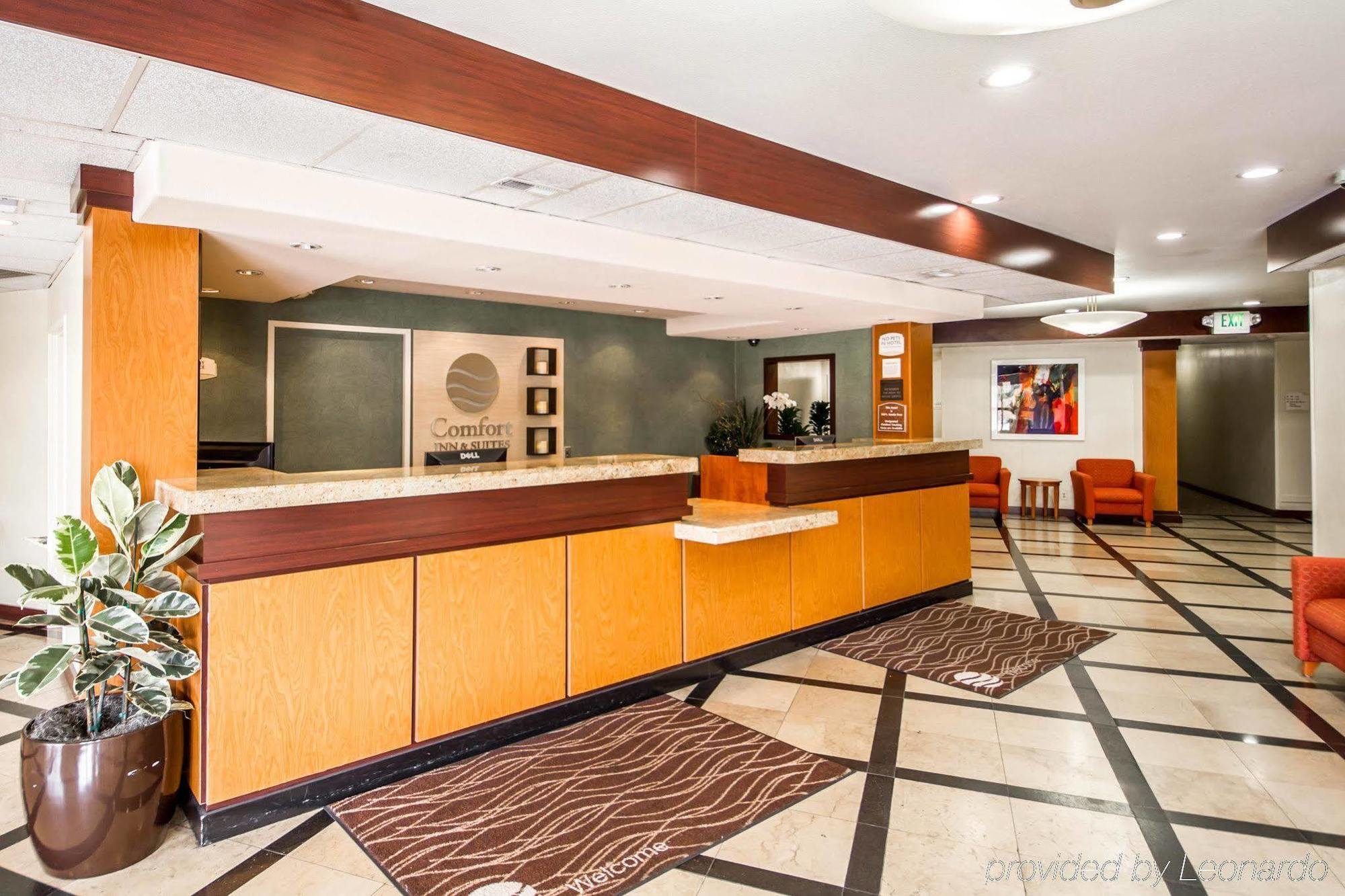 Comfort Inn & Suites Oakland Airport Exterior foto